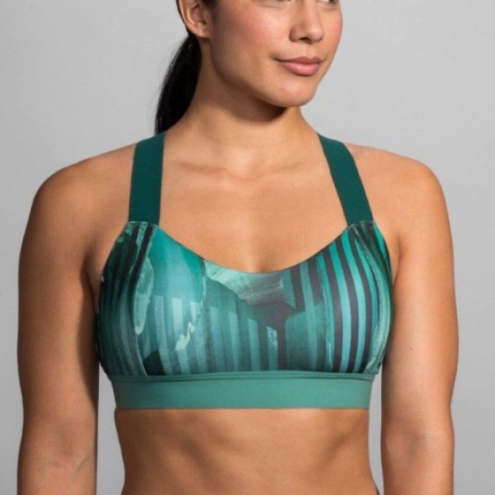 Brooks Hot Shot Sports Bra in Green Abstract Stripes, L